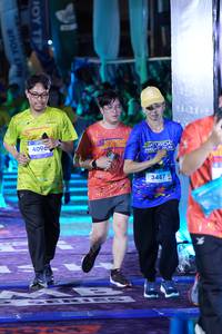 BIB: 4096, 3487
                            <button type="button" onclick="openModal(26224359)" class="btn btn-primary btn-sm float-right btn-popup" data-toggle="modal" data-target=".modal-high-quality">
                        <i class="fas fa-shopping-cart"></i> Add to Cart
                    </button>
                                            <button type="button" onclick="isThisMe(26224359, true)" class="btn btn-success btn-sm float-right btn-popup btn-isme hidden" data-toggle="tooltip" data-placement="bottom" title="นี่คือรูปของคุณใช่ไหม คลิกที่นี่เพื่อเอาเข้าอัลบั้ม">
                        <i class="fas fa-plus"></i> Add to album
                    </button>
                    <button type="button" onclick="isThisMe(26224359, false)" class="btn btn-warning btn-sm float-right btn-popup btn-isnotme hidden">
                        <i class="fas fa-ban"></i> Remove from album
                    </button>